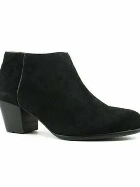 Lucky Brand Black Oiled Suede Ankle Booties- EUC! $129